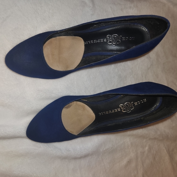 Royal Blue Rock and Republic heels - Picture 2 of 3